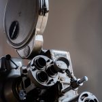 Fagment projektora kinowego koloru stalowego