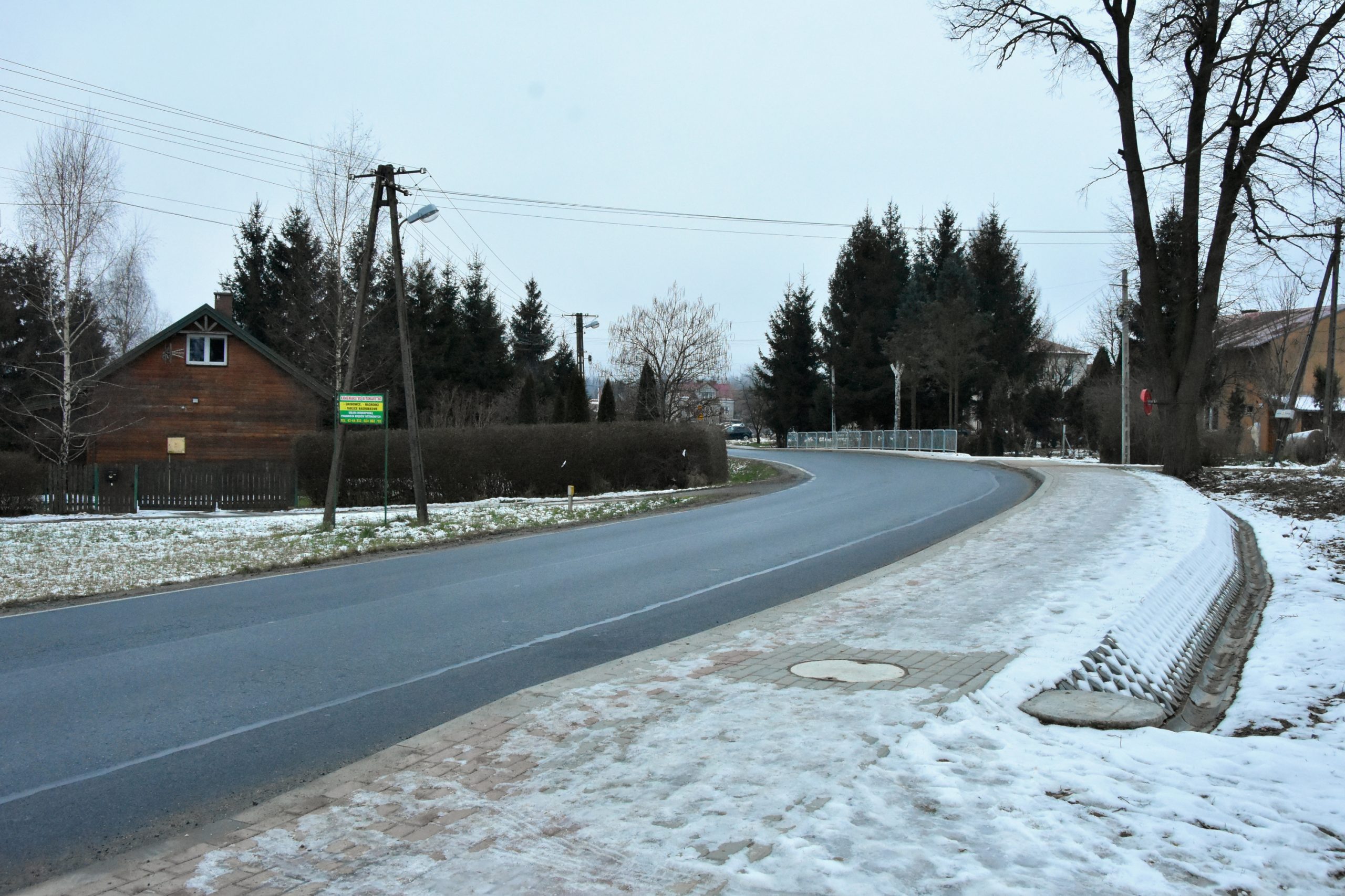 Remont chodnika w Humniskach przy sklepie